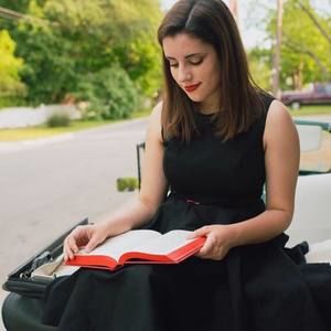 Meet your Posher, Casey